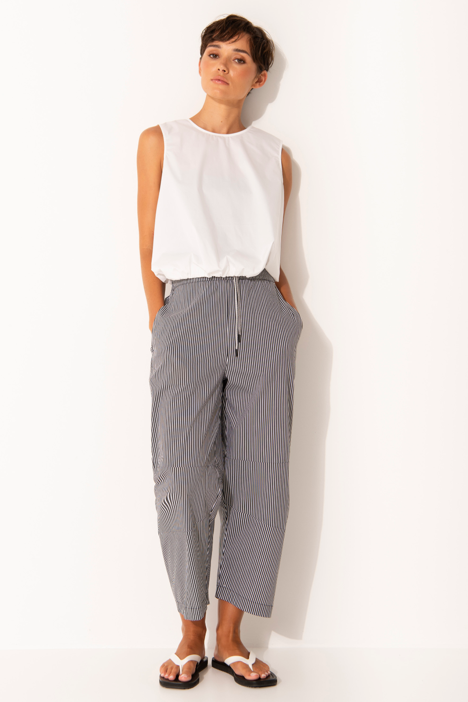 Lounge The Label Ardeche Pant in Charcoal/White