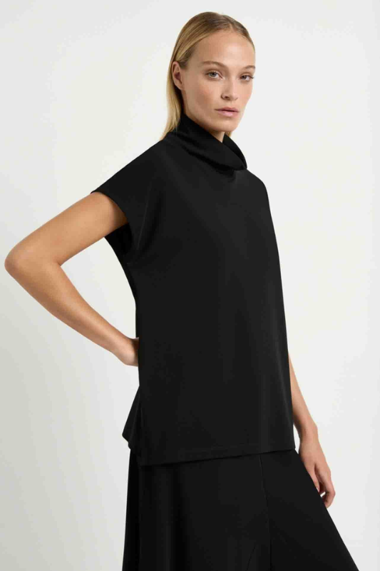 Mela Purdie Funnel Shell | Powder Knit