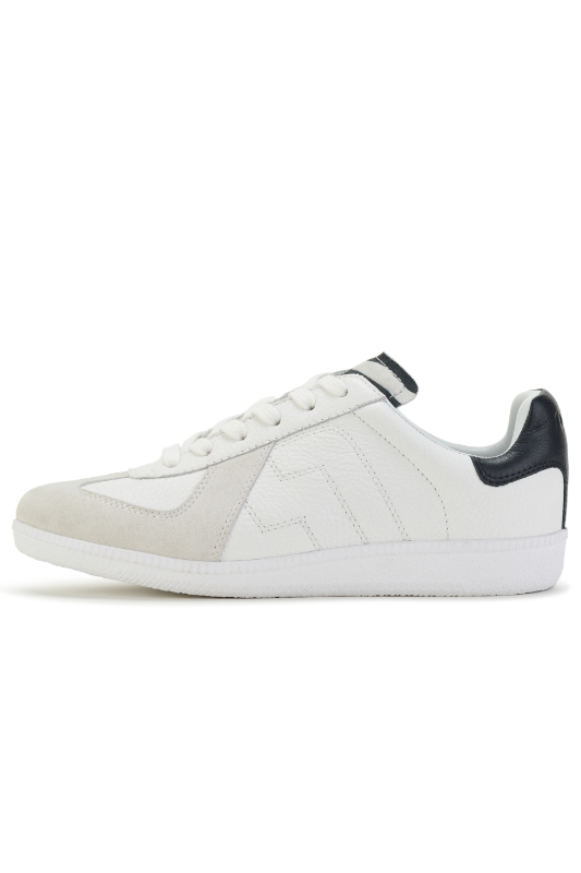 Rollie Nation Pace Sneaker | White/Zebra