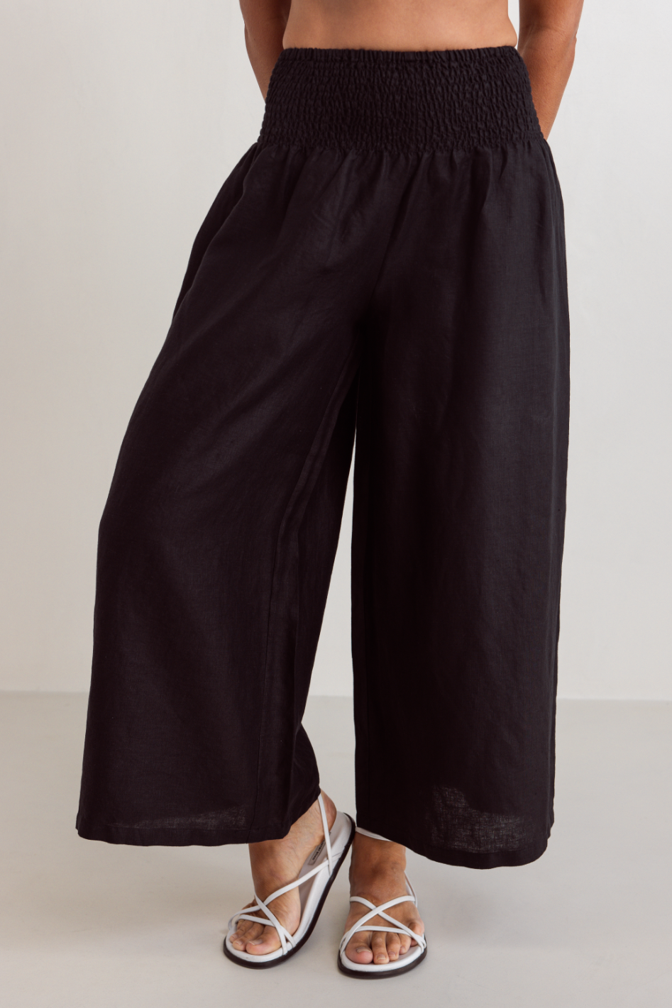 See Saw Linen Shirred Waist Pant | Black