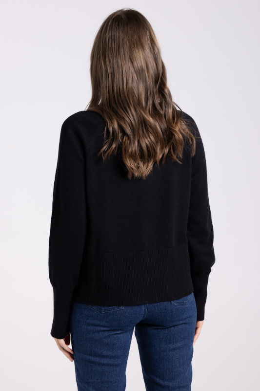 Two T's Crew Neck Sweater | Black