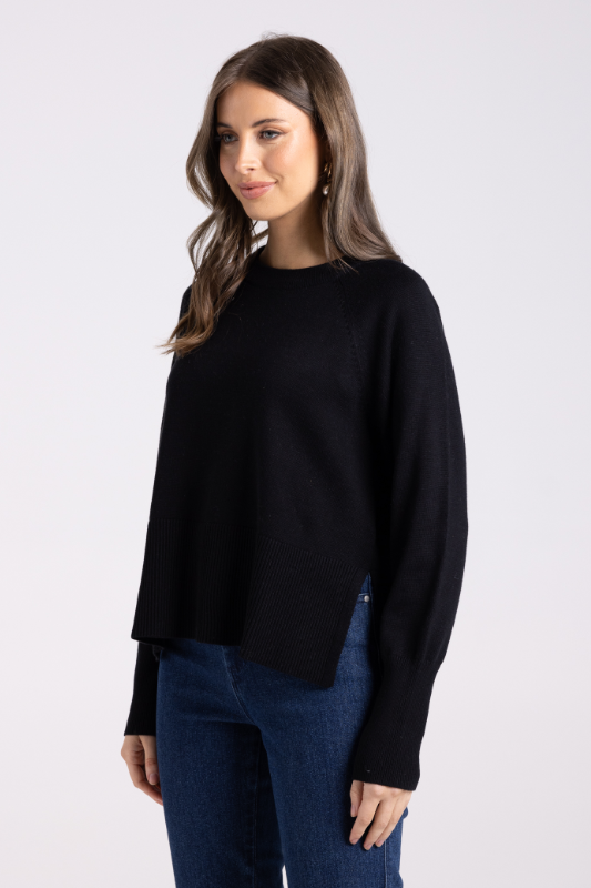 Two T's Crew Neck Sweater | Black