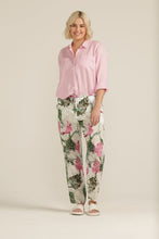 Load image into Gallery viewer, Cloth Paper Scissors Linen Straight Leg Pant in Pink Palm Print
