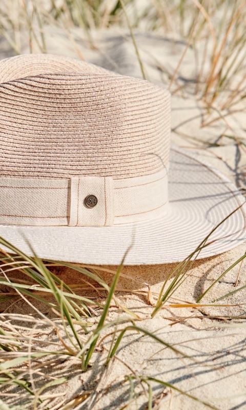 Canopy Bay Peta Hat | Mixed Camel/Ivory| by Deborah Hutton