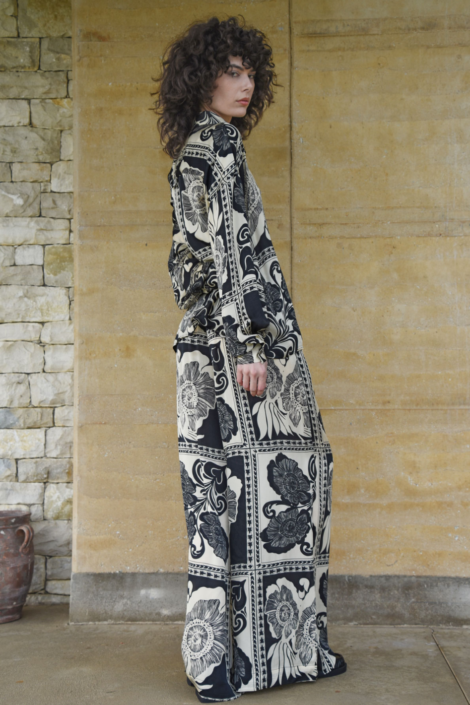 Curate Kick Pleat Pant