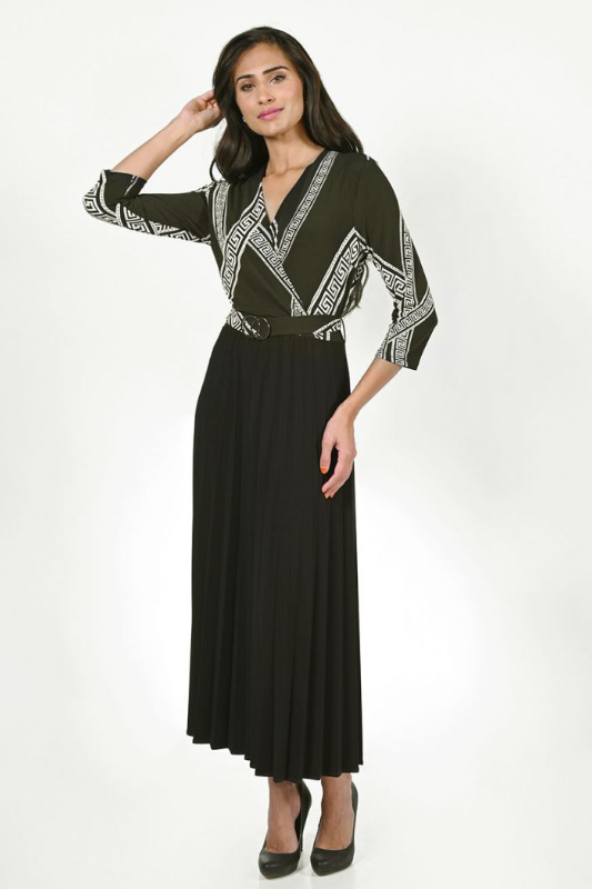 Frank Lyman Black and Beige Knit Dress