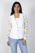 Load image into Gallery viewer, Frank Lyman Off White Woven Jacket
