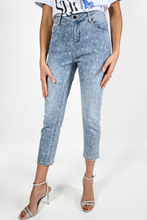Load image into Gallery viewer, Frank Lyman Printed White and Blue Denim Pant
