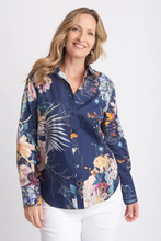 Load image into Gallery viewer, Goondiwindi Cotton Casual Cotton Shirt in Paradise Print
