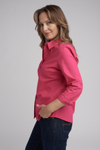 Load image into Gallery viewer, Goondiwindi Cotton Classic Cotton Shirt in Hot Pink
