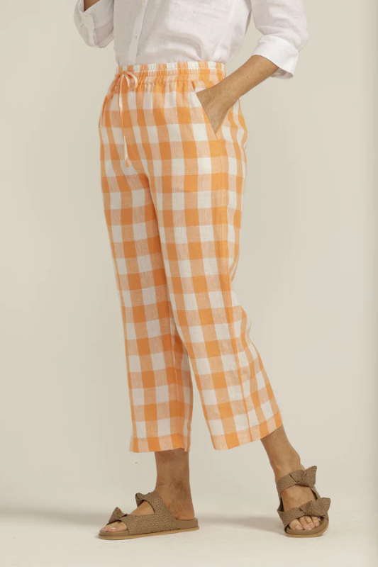 Goondiwindi Cotton Linen Gingham Cropped Pant in Apricot/White