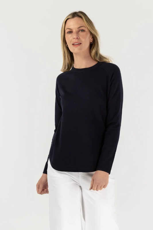 Goondiwindi Cotton Raglan Crew Neck Jumper | Neat Navy