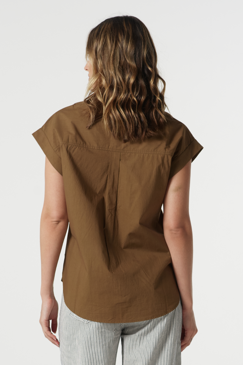 Goondiwindi Cotton Cargo Pocket Shirt in Otter