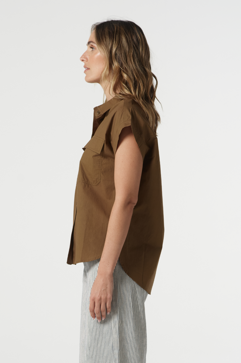 Goondiwindi Cotton Cargo Pocket Shirt in Otter