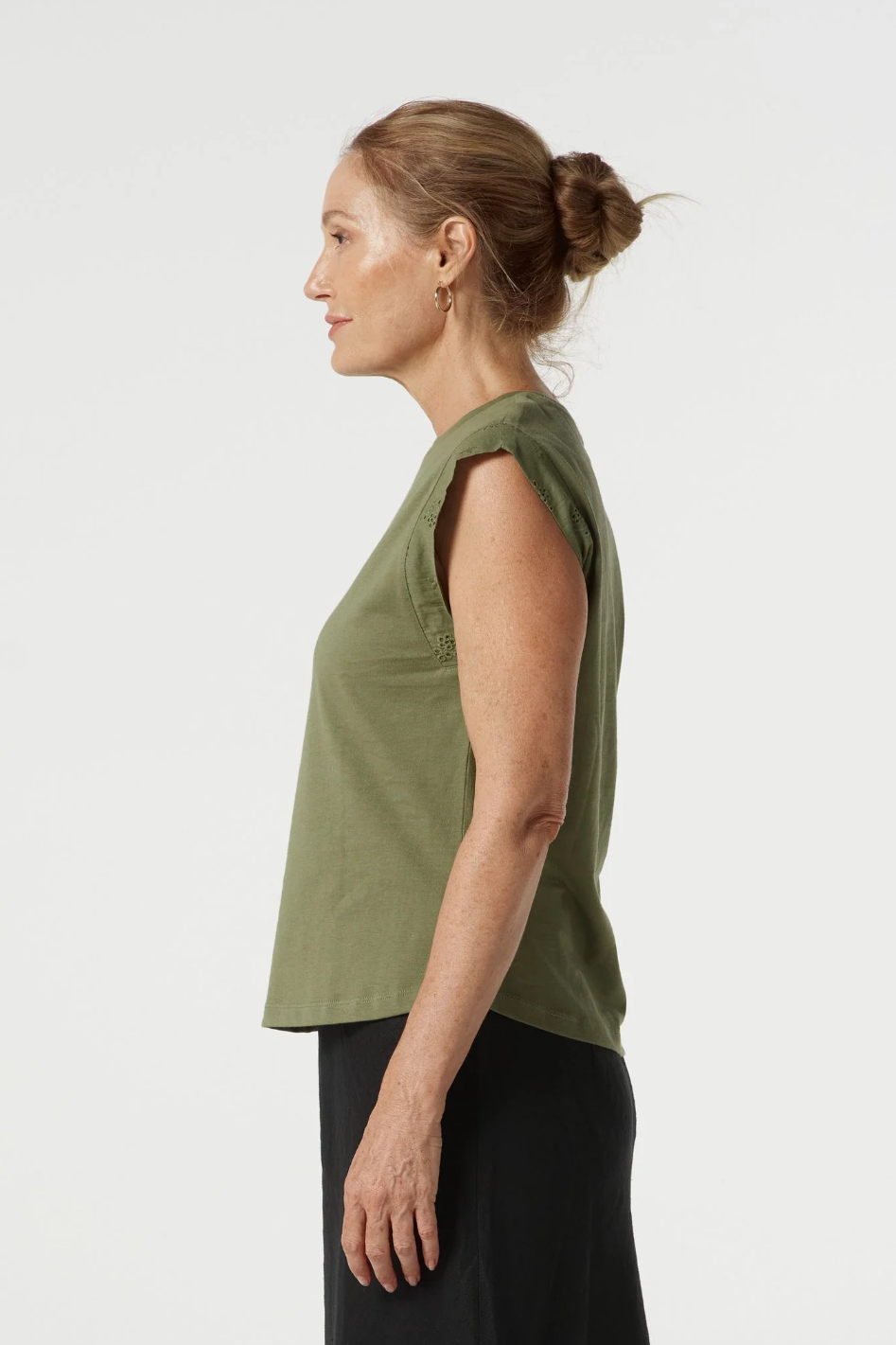 Goondiwindi Cotton Muscle Tee in Sage