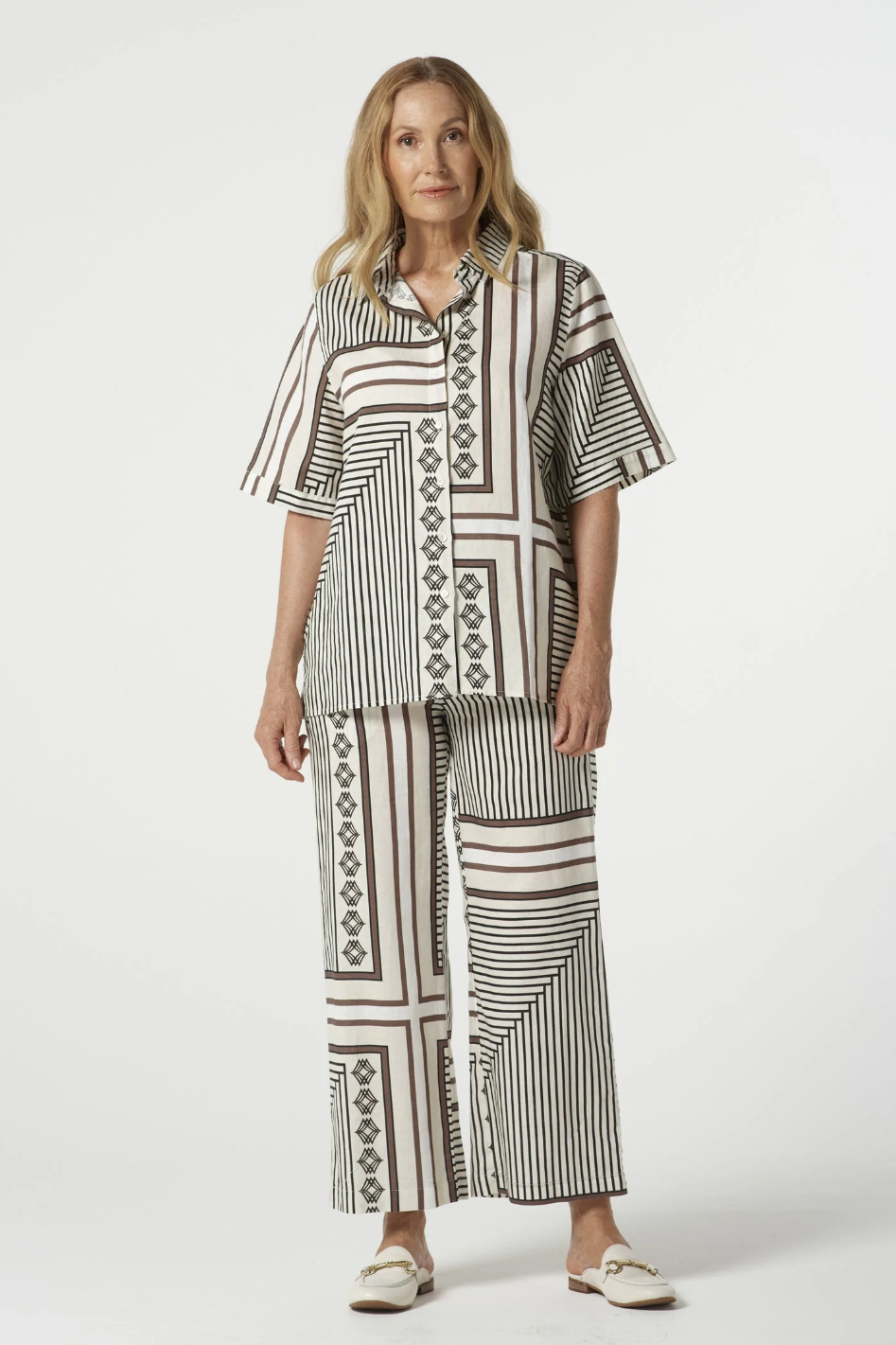 Goondiwindi Cotton Tailored Printed Pant | Large Square | 5276-221-S25