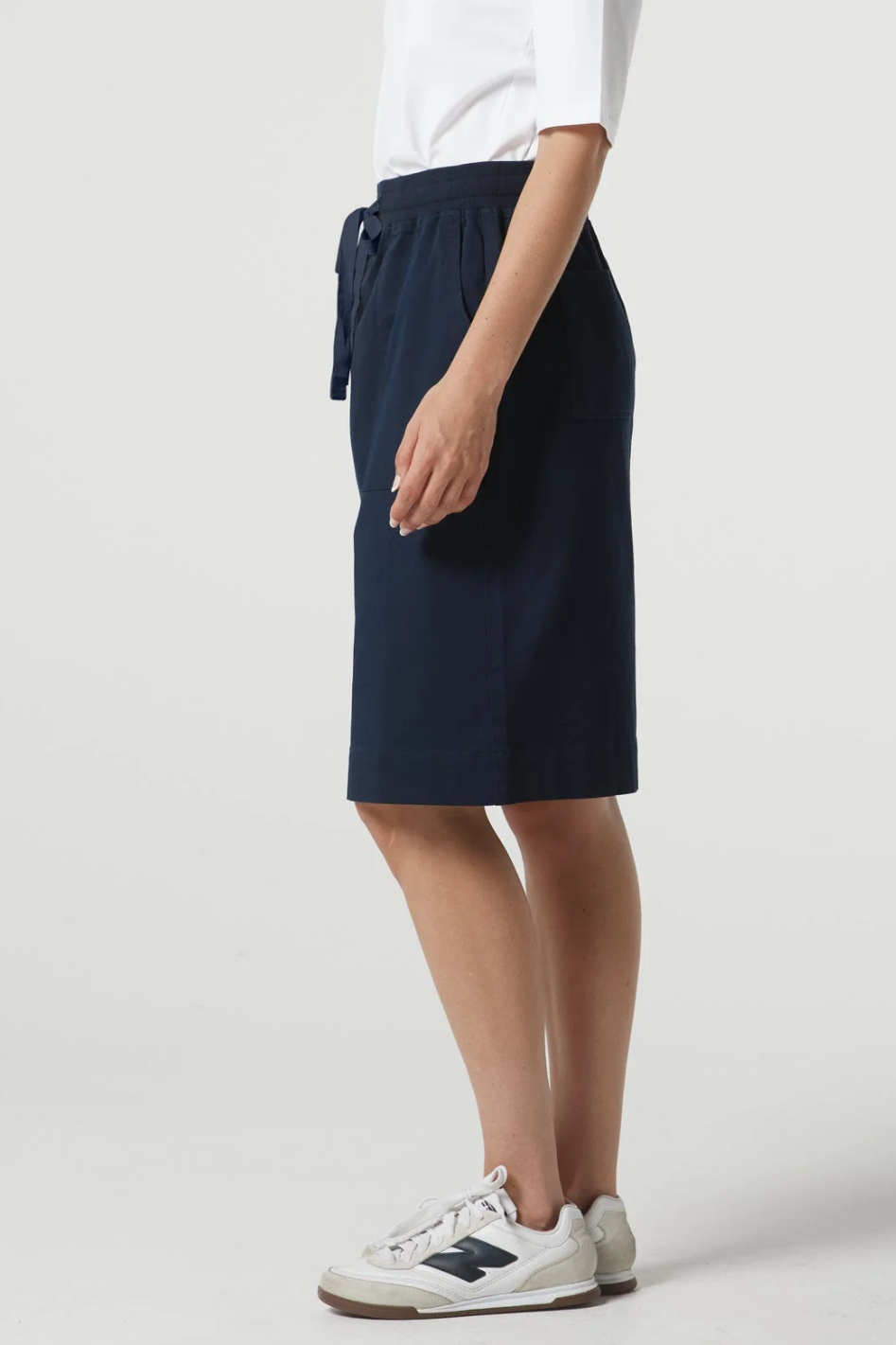 Goondiwindi Cotton Weekend Cotton Knee Length Skirt in Dark Navy