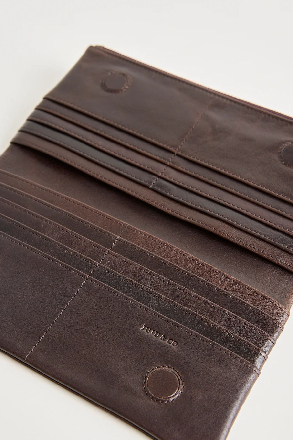 JUJU & CO Large Sabi Wallet in Mahogany