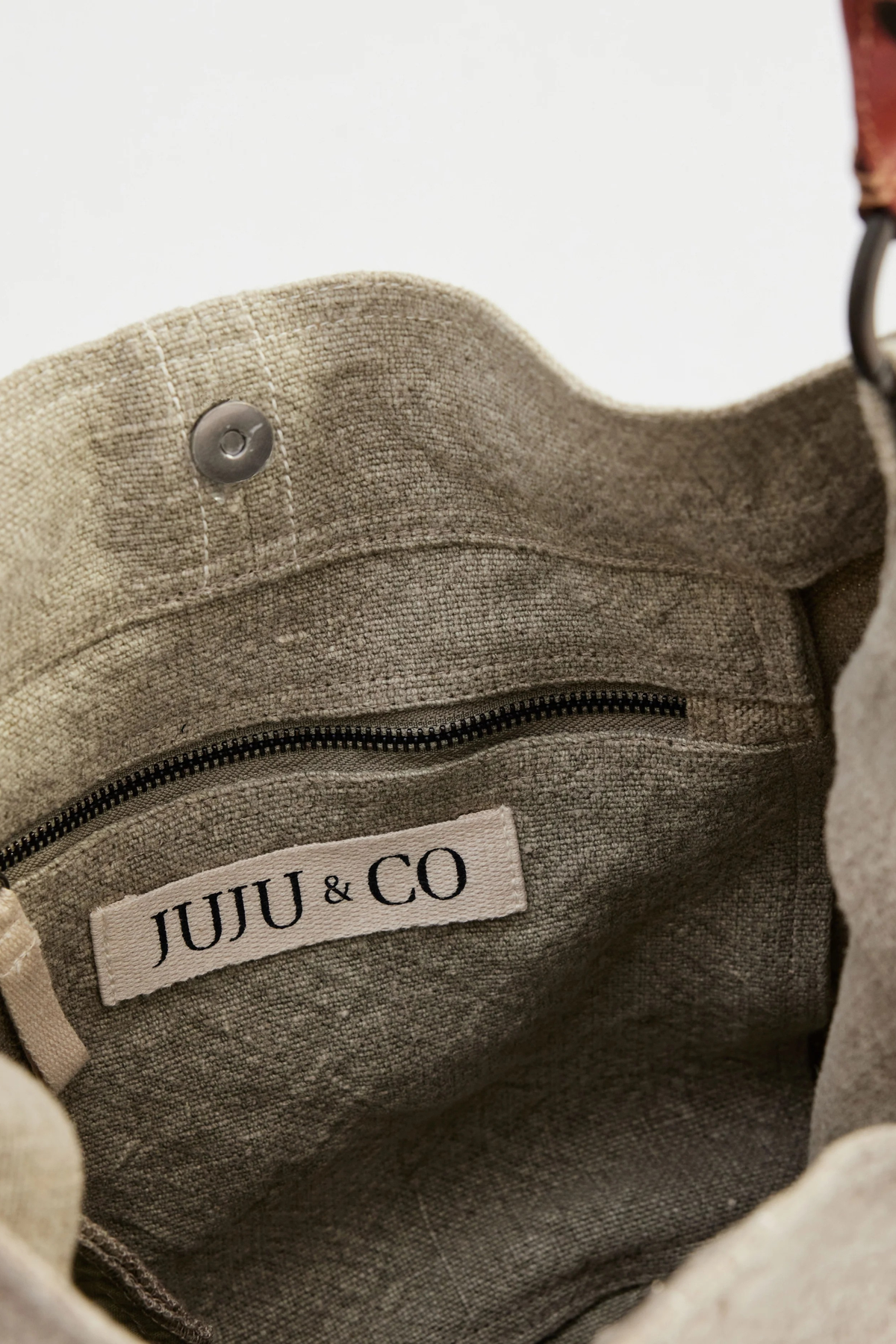 JUJU & CO Sunday Jute Slouchy in Eucalyptus