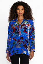Load image into Gallery viewer, Johnny Was Slim Audrey Blouse | Dreamer Blue Burnout
