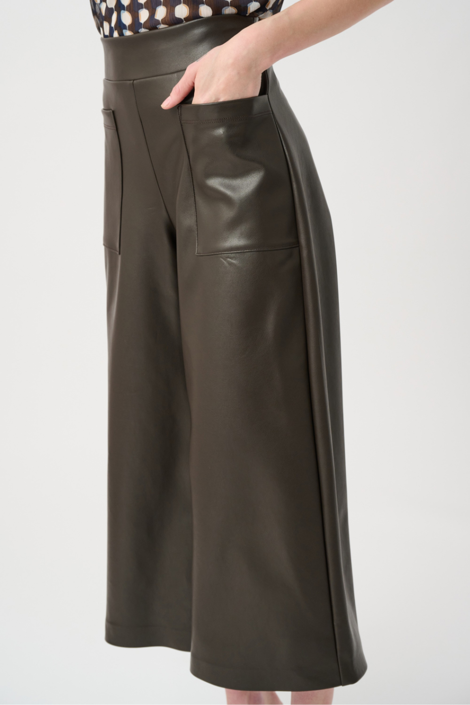 Joseph Ribkoff Leatherette Pull-On Culotte Pants