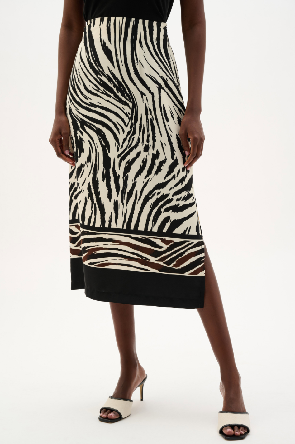 Joseph Ribkoff Recycled Woven Animal Print Straight Skirt | 262050