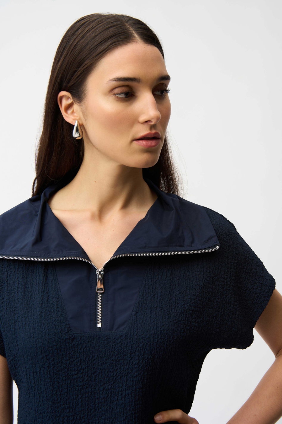 Joseph Ribkoff Seersucker Boxy Top With Memory Collar