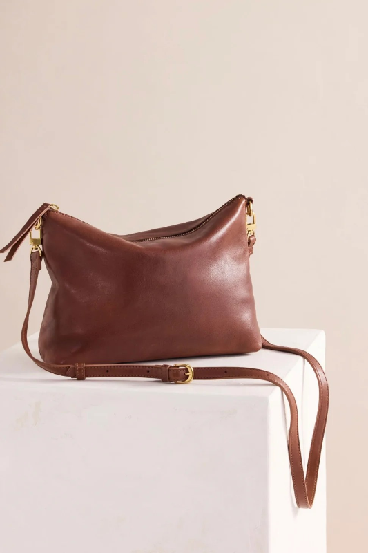 Ju Ju & Co Augusta Crossbody in Cognac