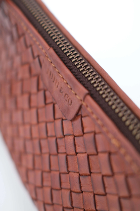 Ju Ju & Co Basque Pouch