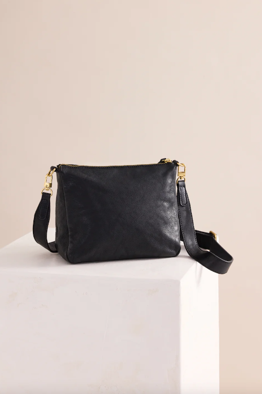 Ju Ju & Co Frida Crossbody | Black