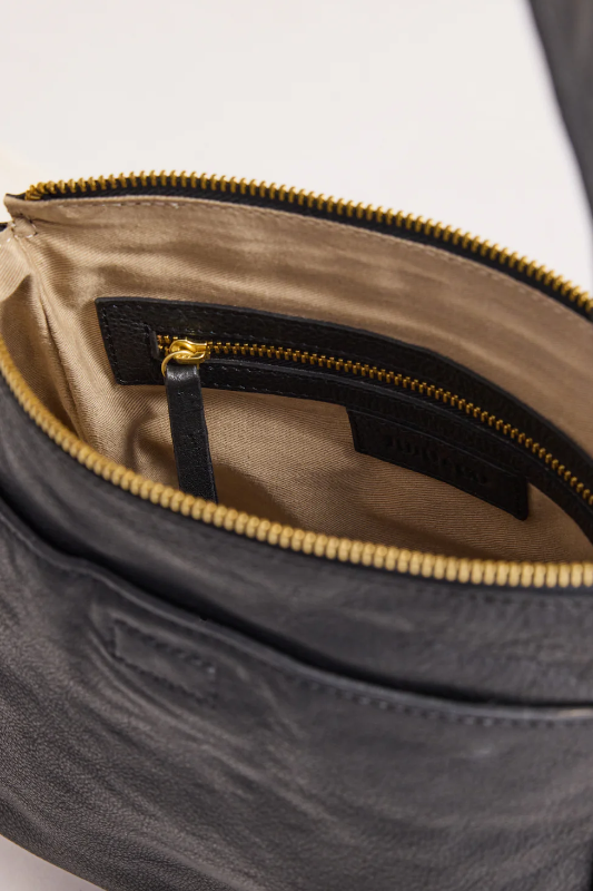Ju Ju & Co Frida Crossbody | Black