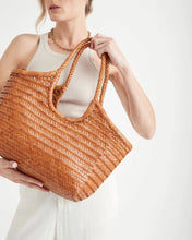 Load image into Gallery viewer, Ju Ju &amp; Co Cove Bag in Amber
