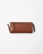 Load image into Gallery viewer, Ju Ju &amp; Co Glasses Pouch in Cognac
