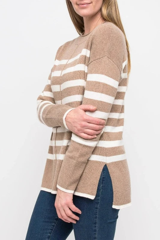 Jump Stripe Pullover in Mouse and White