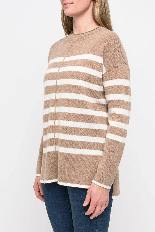 Jump Stripe Pullover in Mouse and White