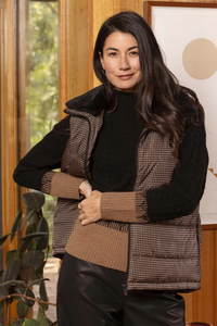 Jump Houndstooth Puffer Vest