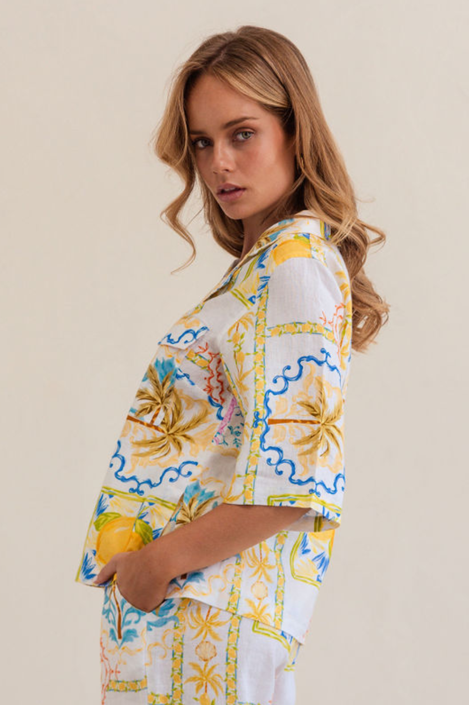 Kaleido Linen Safari Shirt | Amalfi Dreams