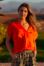 Load image into Gallery viewer, Lauren Vidal Loose Ticky Top in Orange
