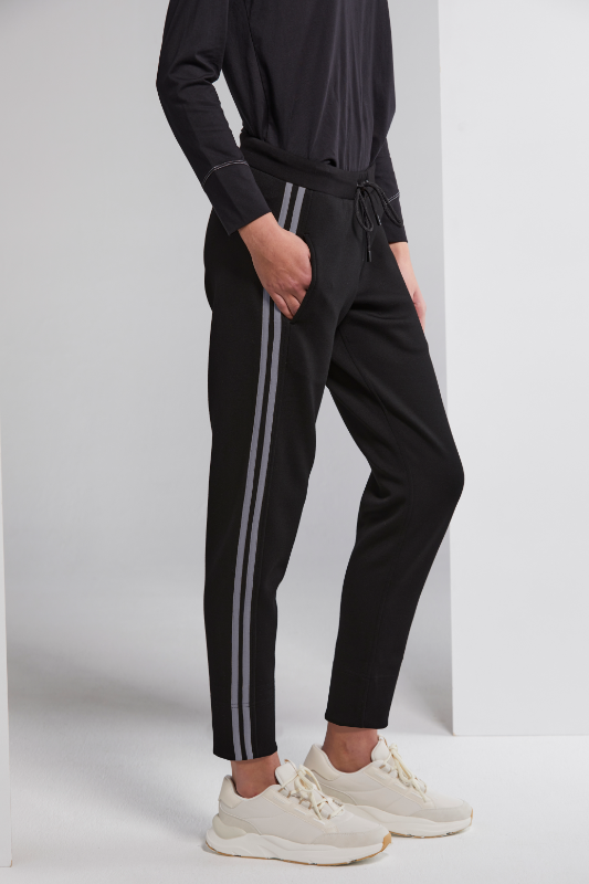 Lania the Label Chiara Jogger | Black/Iron