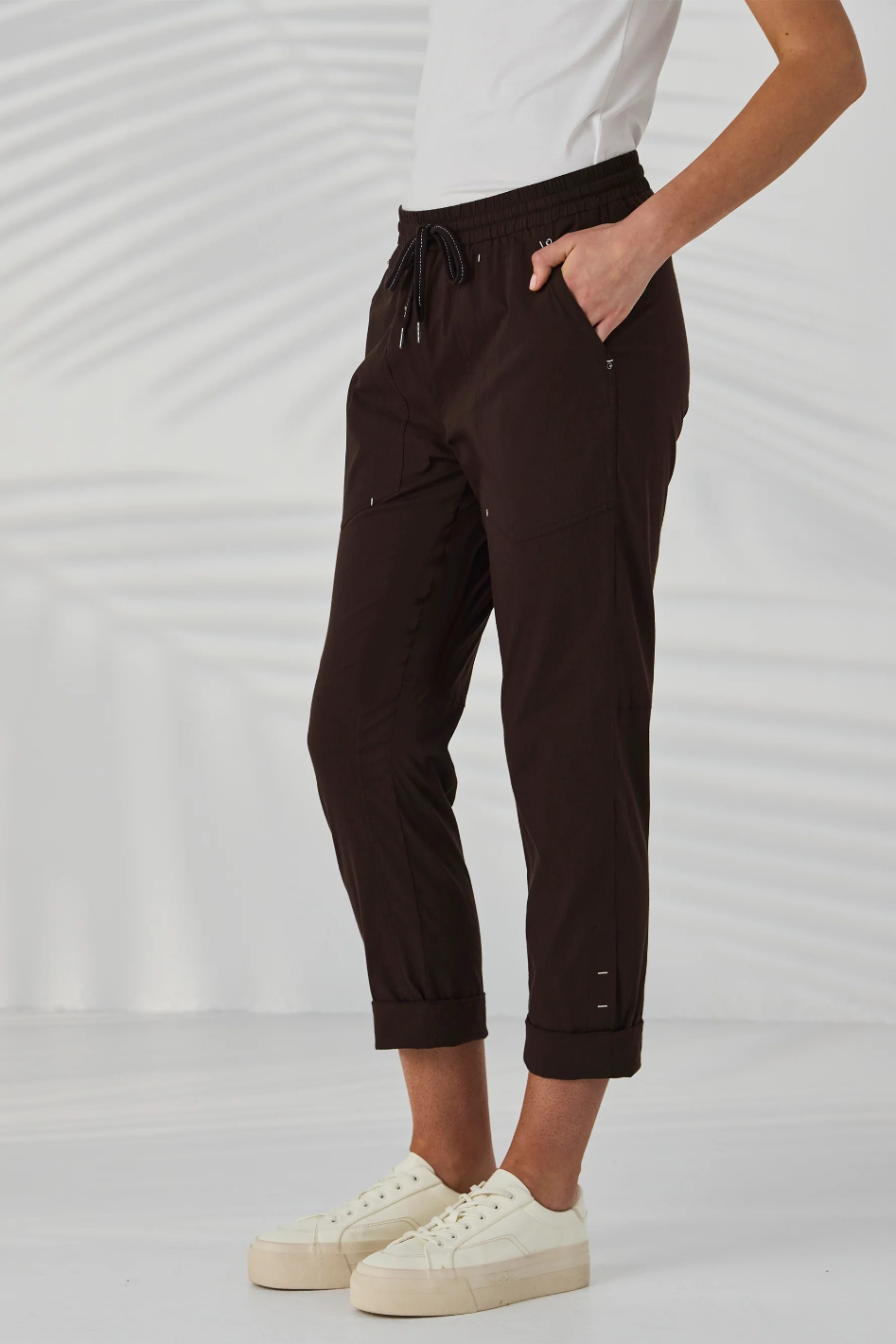 Lania LTL Port 7/8 Pant in Cocoa