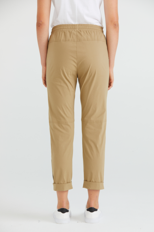 Lania LTL Port 7/8 Pant | Clay
