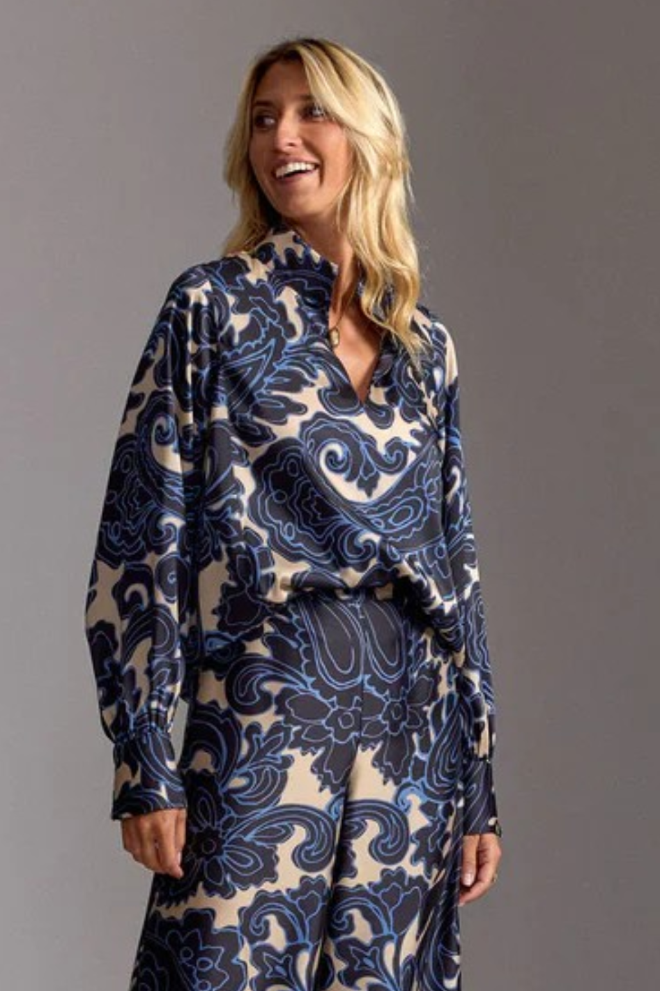 Lauren Vidal Stefi Blouse in Blue