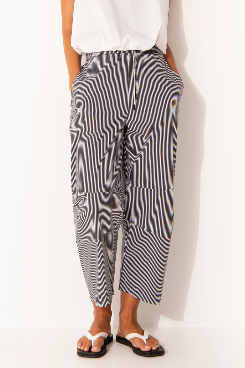 Lounge The Label Ardeche Pant in Charcoal/White