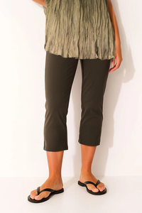 Lounge The Label Capri Pant | Moss | 60137