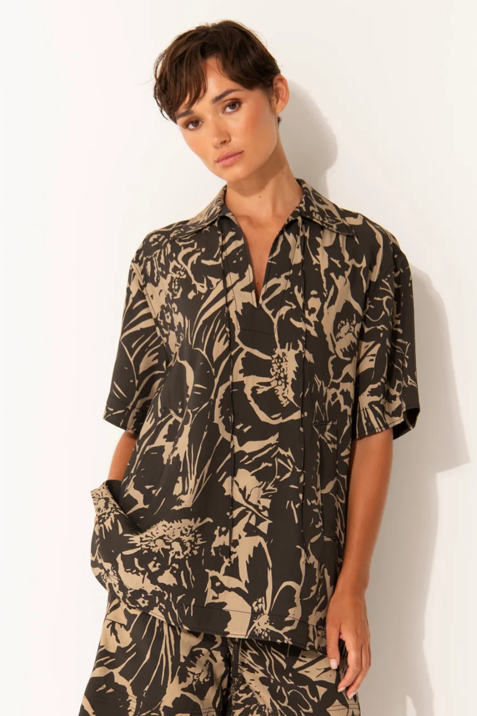 Lounge The Label Samos Shirt in Arabica