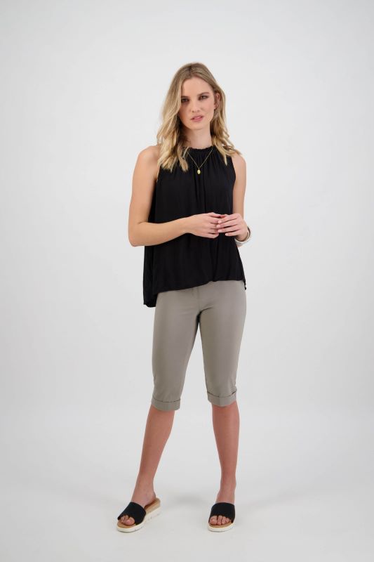 Macjays Paris Short