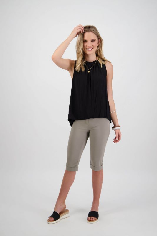 Macjays Paris Short