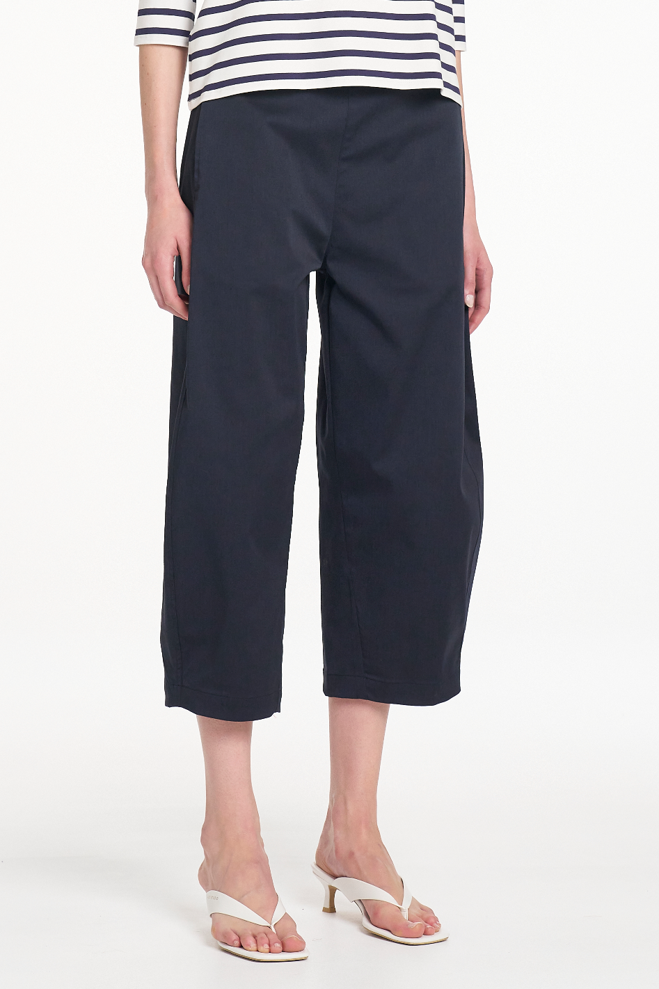 Mela Purdie Crop Barrel Pant in Navy Cotton Panama