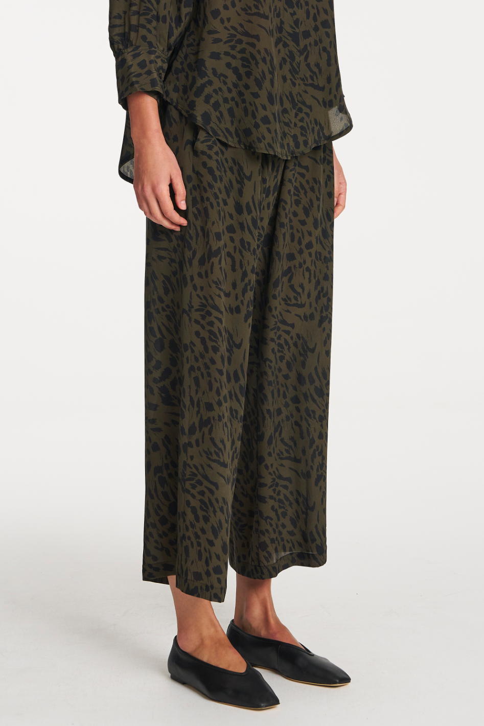 Mela Purdie Pace Pant | Amazon Print Silk