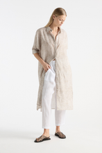 Load image into Gallery viewer, Mela Purdie Soft Capri in Pure Linen
